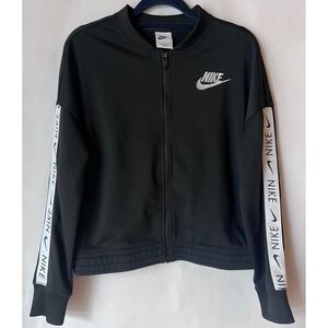 Boy's Black Nike Lightweight Jacket - Size‎ XL